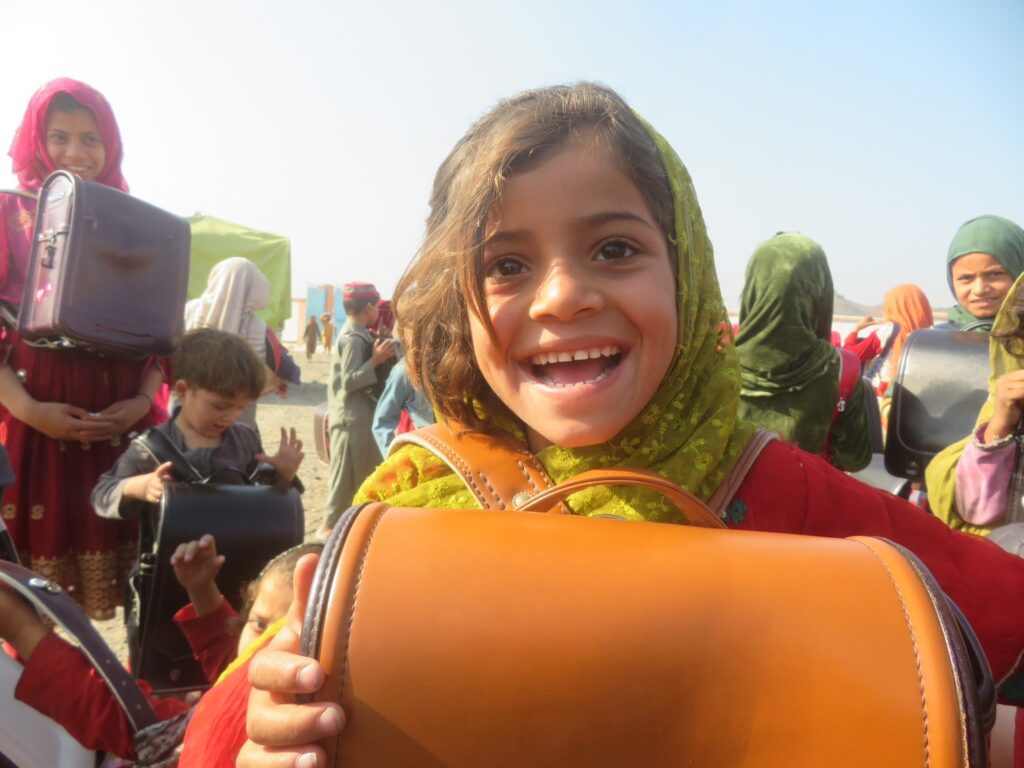 LINE_ALBUM_アフガニスタンの写真_250505_23