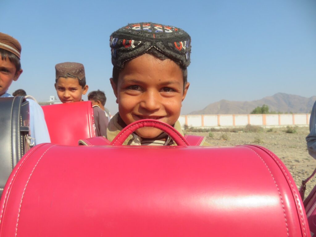 LINE_ALBUM_アフガニスタンの写真_250505_25