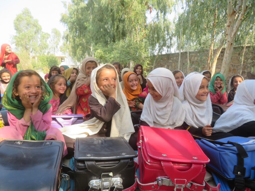 LINE_ALBUM_アフガニスタンの写真_250505_30